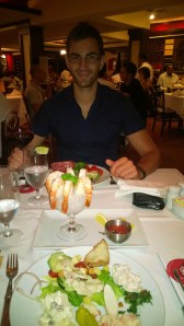 Mein Hubby, als er mich überraschungsausführte in die brasilianische Churrasceria !!!