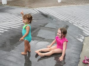 In den Pfützen macht es am meisten Spass!